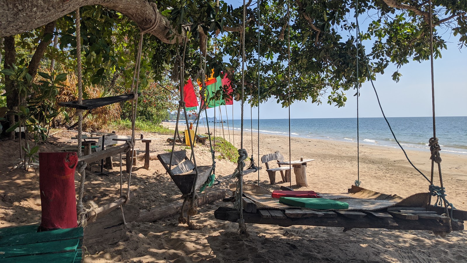 Ting-rai Beach photo #9