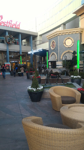 Shopping Mall «Westfield Santa Anita», reviews and photos, 400 S Baldwin Ave, Arcadia, CA 91007, USA