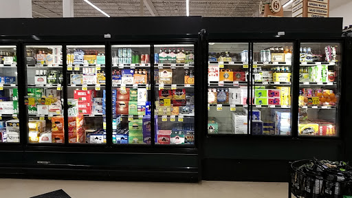 Grocery Store «Hannaford Supermarket», reviews and photos, 71 Jayview Dr, Enosburg Falls, VT 05450, USA