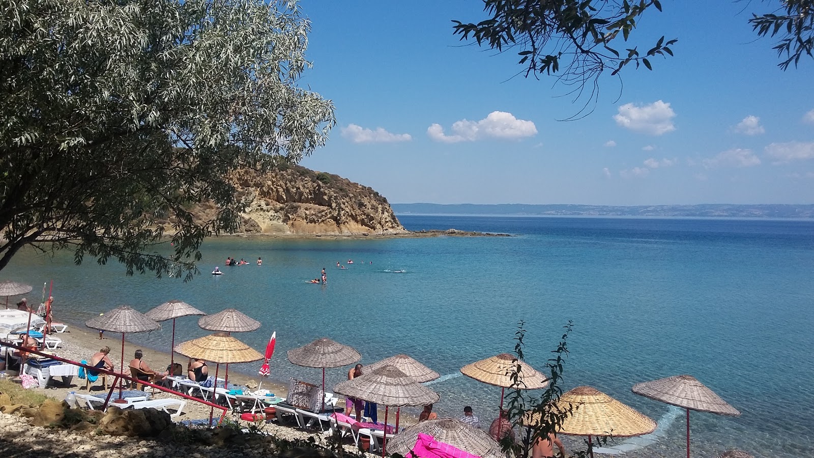 Fotografija Fatma Kadin beach z modra čista voda površino