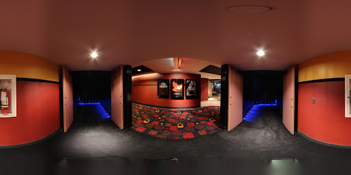 Movie Theater «Phoenix Theatres», reviews and photos, 17310 N Laurel Park Dr, Livonia, MI 48152, USA