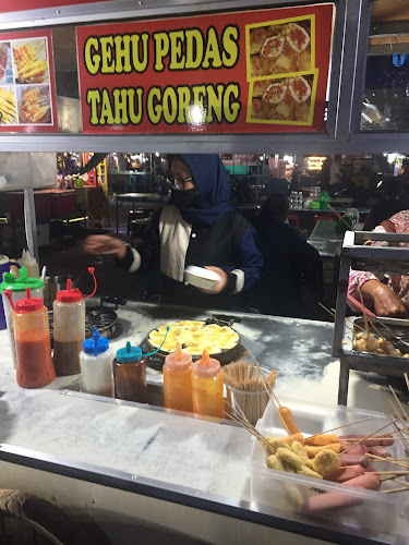Warung Yeah! dan Kuliner Malam Batam: Menikmati Restoran Nasi Goreng Terbaik di Kepulauan Riau