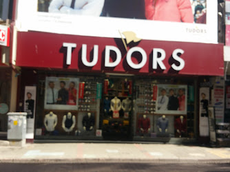 Tudors İzmit İstiklal Caddesi
