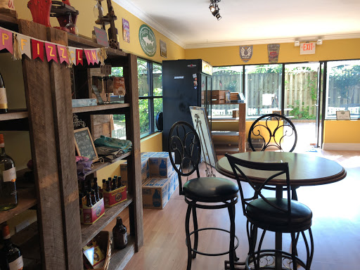 Beer Store «Gold City Growlers», reviews and photos, 10 S Chestatee St, Dahlonega, GA 30533, USA
