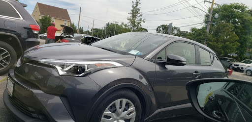 Used Car Dealer «Hertz Car Sales Rockville Centre», reviews and photos, 1297 Woodfield Rd, Rockville Centre, NY 11570, USA