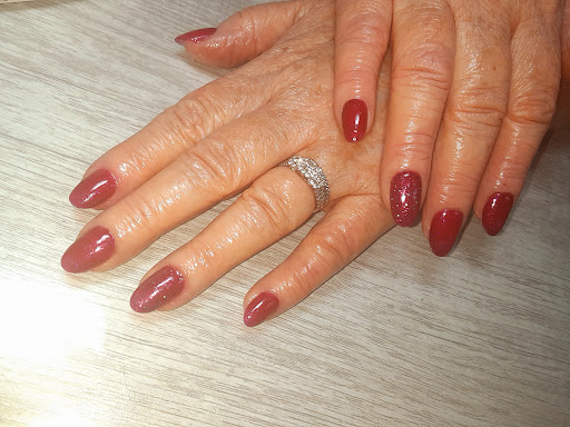 Nail Salon «New Lengths Nail Salon & Spa», reviews and photos, 5023 State Rd, Ashtabula, OH 44004, USA