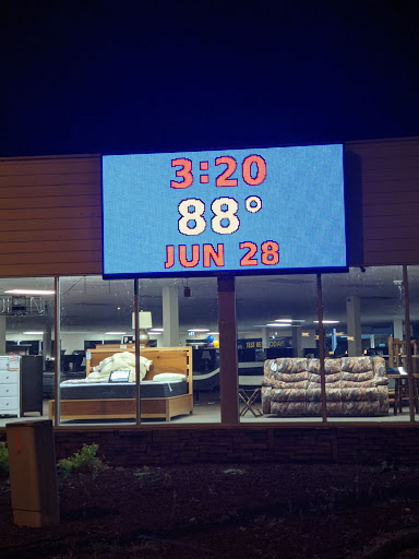 Furniture Store «At Home Furniture and Mattress Superstore», reviews and photos, 930 Hill St SE, Albany, OR 97322, USA