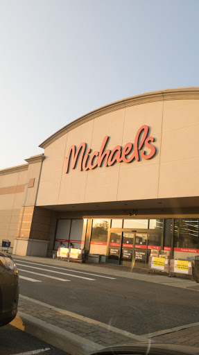 Craft Store «Michaels», reviews and photos, 400 Mill Creek Dr, Secaucus, NJ 07094, USA