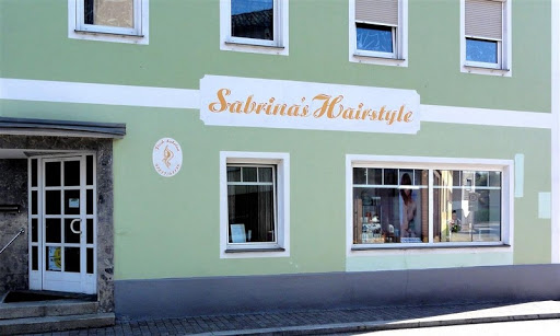 Sabrina's Hairstyle In Sankt Georgen an der Gusen