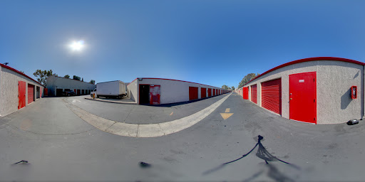 Self-Storage Facility «CubeSmart Self Storage», reviews and photos, 2828 W 5th St, Santa Ana, CA 92703, USA