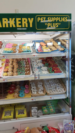 Pet Supply Store «Pet Supplies Plus», reviews and photos, 411 Commack Rd, Deer Park, NY 11729, USA