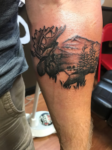 Tattoo Shop «Tried & True tattoo», reviews and photos, 6670 New Nashville Hwy #100, Smyrna, TN 37167, USA