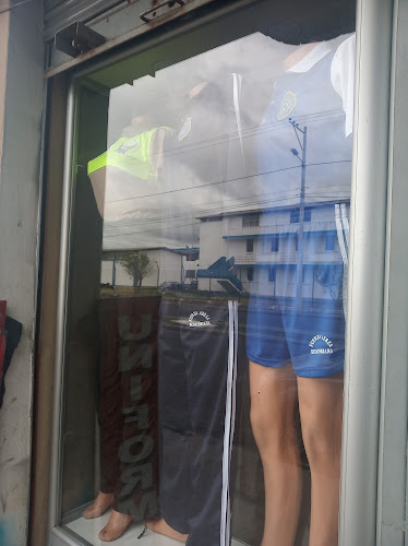 Av Amazonas, Ecuador