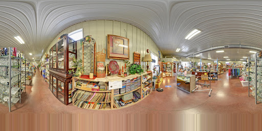 Thrift Store «Gridley Spare & Share Shoppe», reviews and photos, 111 N Ford St, Gridley, IL 61744, USA