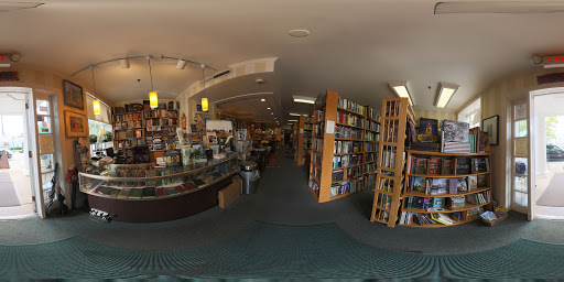 Book Store «Landmark Booksellers | Franklin, Tennessee», reviews and photos, 114 E Main St, Franklin, TN 37064, USA