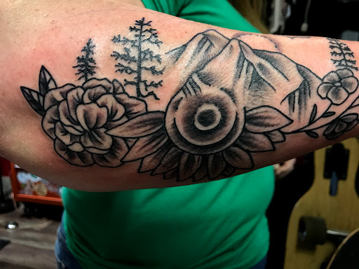Tattoo Shop «Tattoo 42», reviews and photos, 753 SW 185th Ave, Beaverton, OR 97006, USA