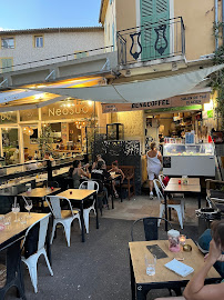 Atmosphère du Restaurant Ben&Coffee à Vence - n°1