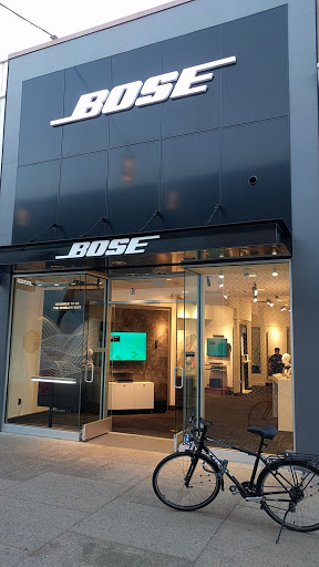 Bose Showcase Store, 145 Stanford Shopping Center, Palo Alto, CA 94304, USA, 