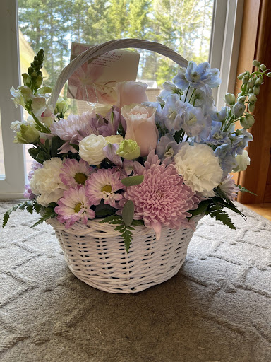 Florist «Chapel Hill Floral», reviews and photos, 453 Hammond St, Bangor, ME 04401, USA