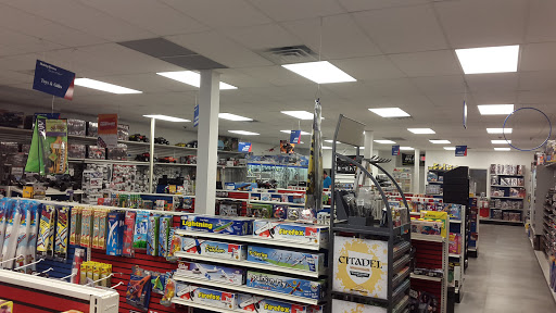 Shopping Mall «Harvard Row Mall», reviews and photos, 21762 W Eleven Mile Rd, Southfield, MI 48076, USA