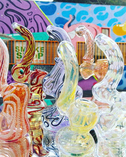 Tobacco Shop «i-nhale Smoke Shop Veteran Owned», reviews and photos, 1055 Redondo Ave, Long Beach, CA 90804, USA