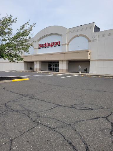 Clothing Store «Burlington Coat Factory», reviews and photos, 800 Barnum Avenue Cutoff, Stratford, CT 06614, USA