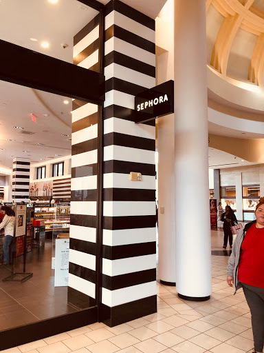 Cosmetics Store «SEPHORA», reviews and photos, 900 Gessner Rd #700, Houston, TX 77024, USA