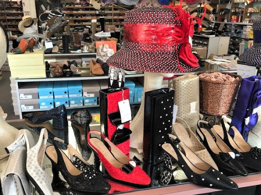 Shoe Store «Pix Shoes of Louisville», reviews and photos, 201 S Preston St, Louisville, KY 40202, USA