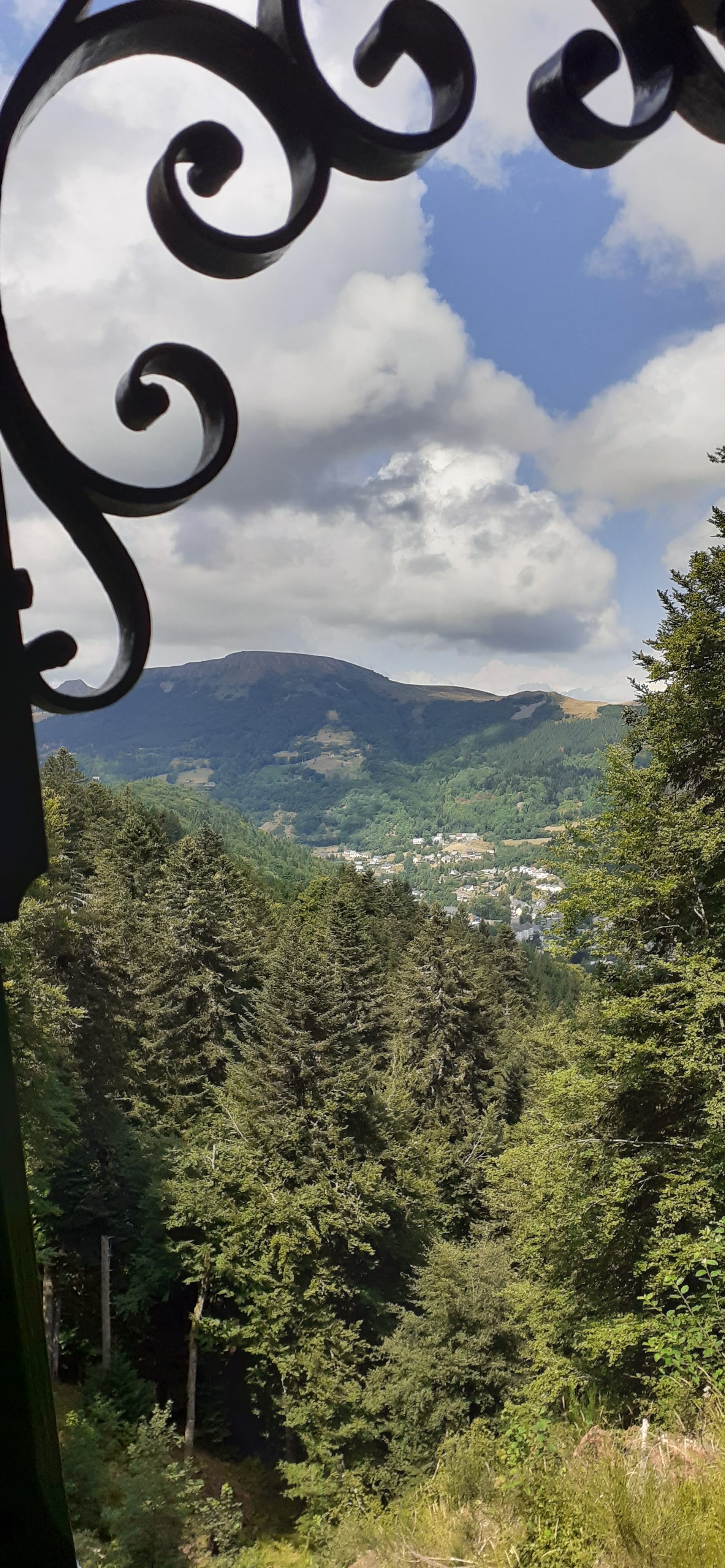 Photo n° 5 de l'avis de Mick53.i fait le 28/08/2022 à 13:31