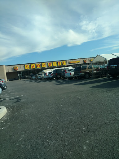 Grocery Store «ShopRite», reviews and photos, 127 Water St, Newton, NJ 07860, USA