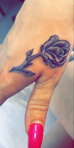 Explore cool stick and poke tattoo ideas, creative tattoo ideas in Schaumburg, available at Urban Rebels Ink