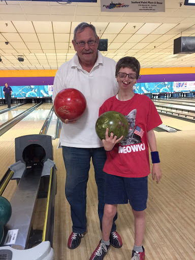 Bowling Alley «Farmingdale Lanes», reviews and photos, 999 Conklin St A, Farmingdale, NY 11735, USA