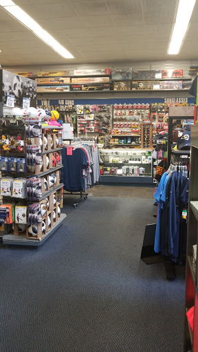 Sporting Goods Store «Big 5 Sporting Goods - Wilshire», reviews and photos, 6601 Wilshire Blvd, Los Angeles, CA 90048, USA