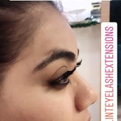 Meenal's Nail Art & Eyelash Extension Hair N Shanti Unisex Salon