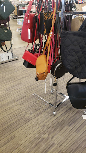 Department Store «Nordstrom Rack Perimeter Expo», reviews and photos, 1201 Hammond Dr NE, Dunwoody, GA 30346, USA