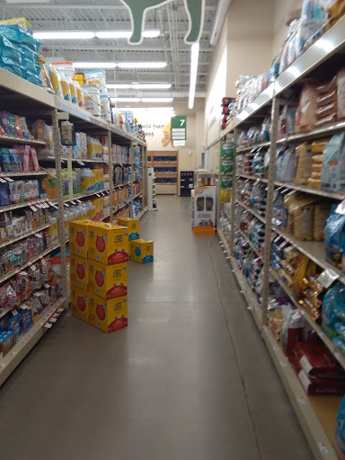 Pet Supply Store «Pet Supplies Plus», reviews and photos, 87 S River Rd, Bedford, NH 03110, USA