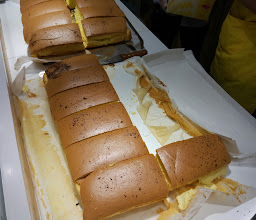 Fuwa Fuwa Authentic Japanese Fluffy Cake photo