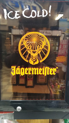 Liquor Store «Billerica Liquors», reviews and photos, 245 Boston Rd, North Billerica, MA 01862, USA