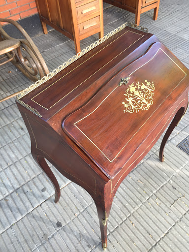 Viejo Roble Restauración de Muebles