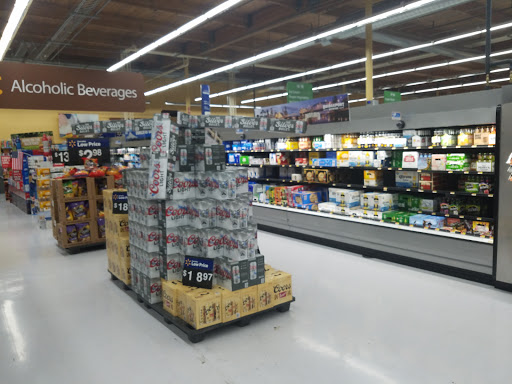 Supermarket «Walmart Neighborhood Market», reviews and photos, 15600 SE McLoughlin Blvd, Milwaukie, OR 97267, USA