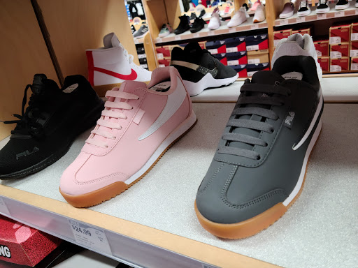 Shoe Store «WSS», reviews and photos, 5981 Van Buren Boulevard, Riverside, CA 92503, USA