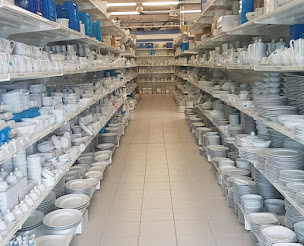 Photo n°2 de Porcelaine M P Samie à Saint-Yrieix-la-Perche ()