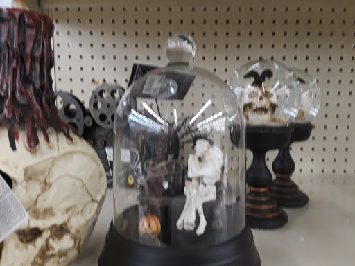 Discount Store «Big Lots», reviews and photos, 5710 196th St SW, Lynnwood, WA 98036, USA