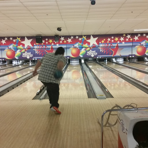 Bowling Alley «Bowl America Inc», reviews and photos, 11532 Hull Street
