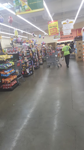 Grocery Store «Superior Grocers», reviews and photos, 11202 Crenshaw Blvd, Inglewood, CA 90303, USA