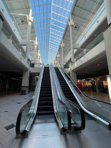 Shopping Mall «Emerald Square», reviews and photos, 999 S Washington St, North Attleborough, MA 02760, USA