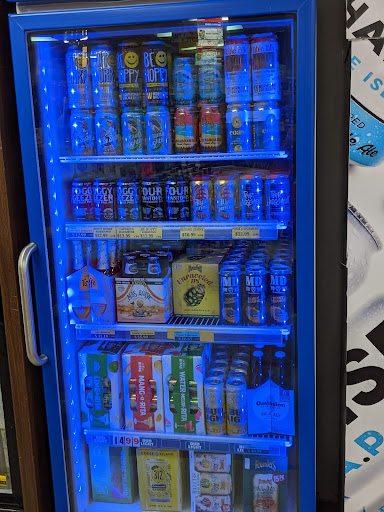 Liquor Store «Tiverton Liquor Store», reviews and photos, 65 Main Rd, Tiverton, RI 02878, USA