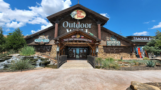 Bass Pro Shops, 200 Bass Pro Dr, Round Rock, TX 78665, USA, 