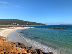 Emu Beach'in fotoğrafı imkanlar alanı
