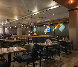 News Cafe photo